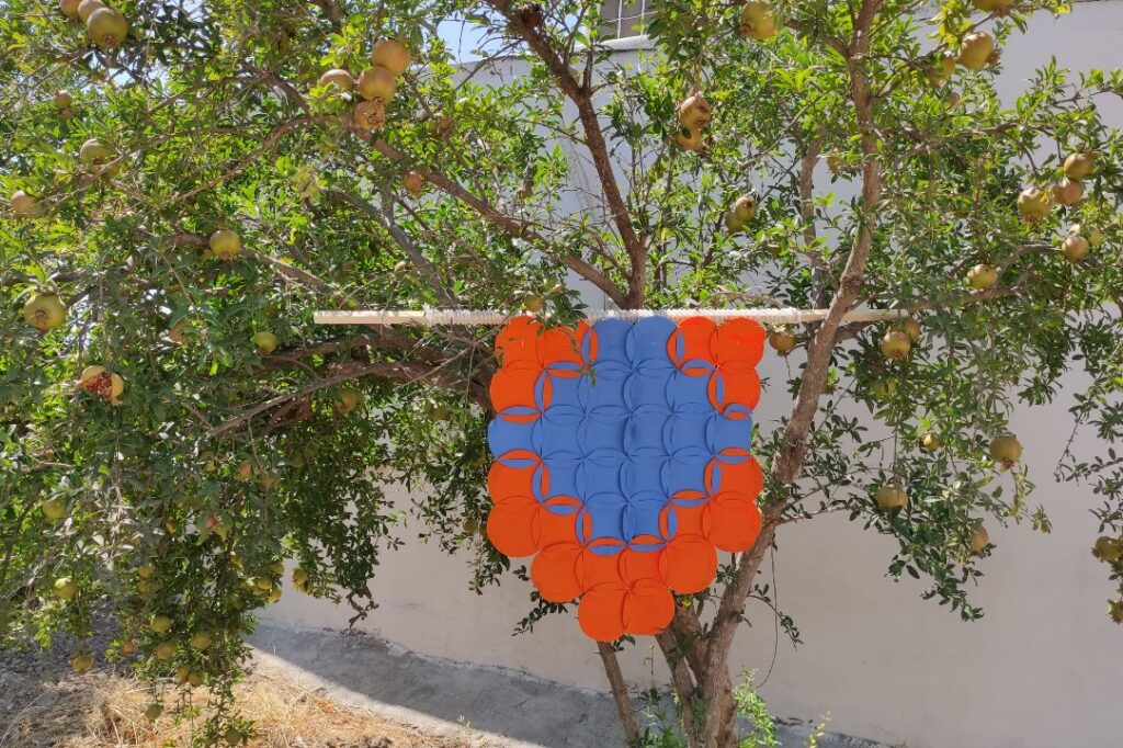 circ-oranzova-svetlomodra